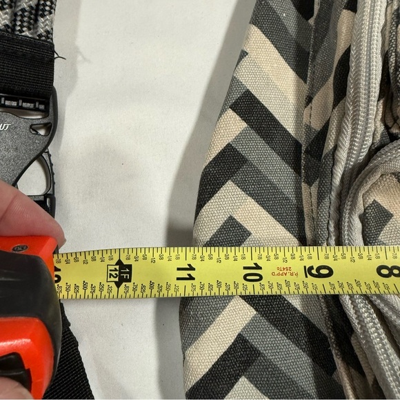 Kavu Black and Gray Chevron Backpack - Picture 9 of 9